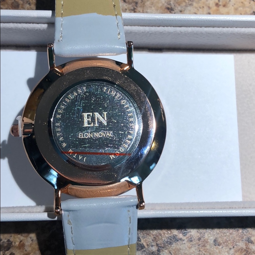 Elon Novac Watch - Picture 3 of 4